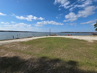 349 Beechwood Dr, Trinity, TX 75862 - photo 4