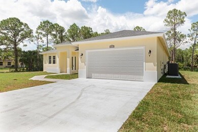02_17519tangerineblvd_572_FrontView_LowR