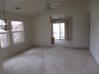 #043-734045 CAPISTRANO WALK LIVING ROOM