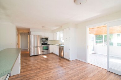 12 Topeka St, Cranston, RI 02920 - photo 6