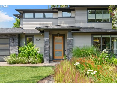 1507 Cedar St, Lake Oswego, OR 97034 - photo 2