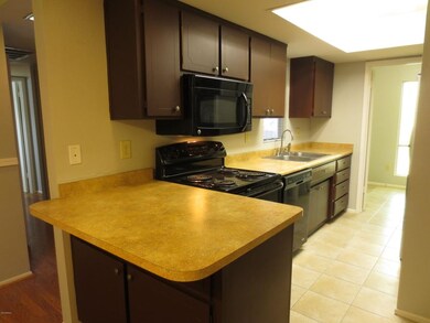 c Kitchen 1