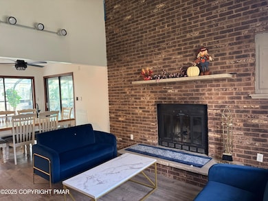 6372 Baltic Ave, Tobyhanna, PA 18466 - photo 6