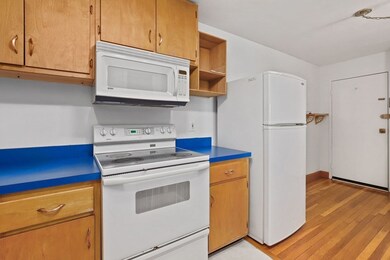 8 Riverside St unit 1-4, Watertown, MA 02472 - photo 3