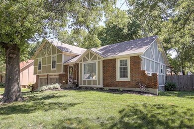 6125 Mullen Rd, Shawnee, KS 66216 - photo 2
