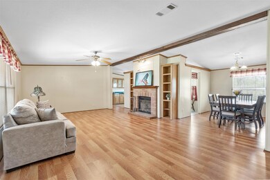 355 Eastwood Rd, Springtown, TX 76082 - photo 3