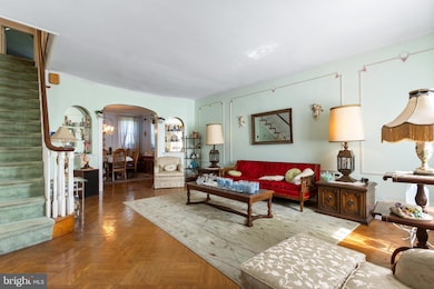 5933 Woodcrest Ave, Philadelphia, PA 19131 - photo 5