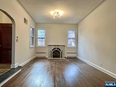 695 Palisade Ave, Cliffside Park, NJ 07010 - photo 4