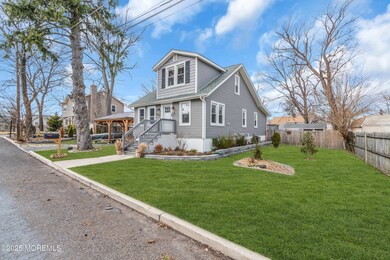 402 Glenmere Way