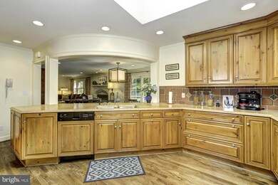 8043 Glendale Rd, Chevy Chase, MD 20815 - photo 4