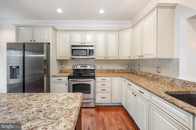 2005 Golden Ct, Mechanicsburg, PA 17055 - photo 5