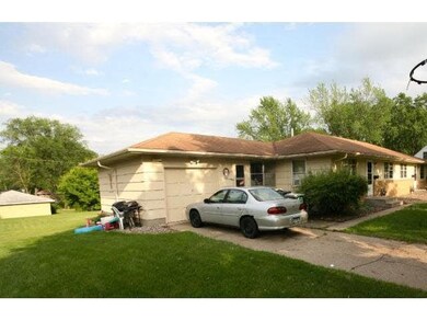 8719 Dupont Ave S, Bloomington, MN 55420 - photo 2