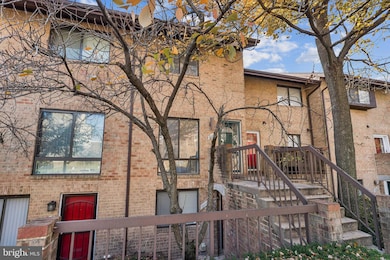 3009 Hawthorne Dr NE unit 3009, Washington, DC 20017 - photo 3