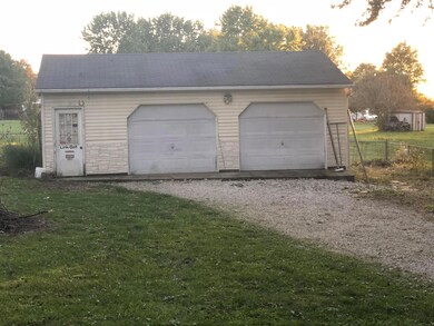 6519 State Route 56 E, Circleville, OH 43113 - photo 2