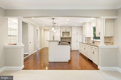 603 3rd St, Herndon, VA 20170 - photo 2