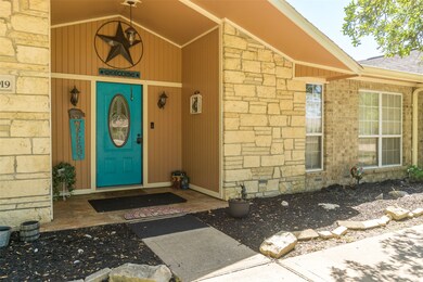 15919 Candy Cane Ln, Alvin, TX 77511 - photo 2