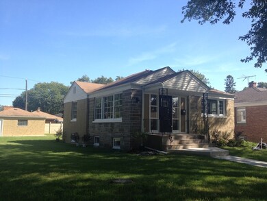 2103 Portsmouth Ave, Westchester, IL 60154 - photo 2