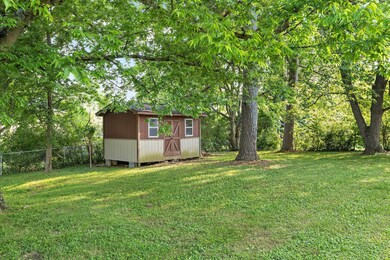 316 Chestnut Dr, Shelbyville, TN 37160 - photo 4