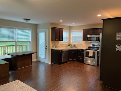 139 Bobby Jones Blvd, Frankfort, KY 40601 - photo 4