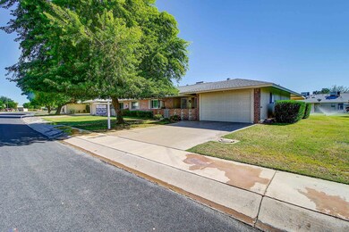 10415 W Desert Forest Circle-21