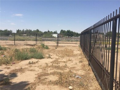 11601 Valle Del Centro Dr, El Paso, TX 79927 - photo 4