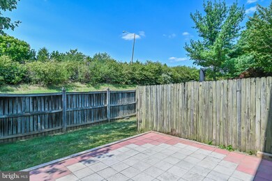 14022A Grumble Jones Ct, Centreville, VA 20121 - photo 5