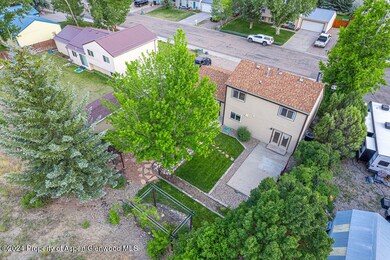 781ParkCourt-12