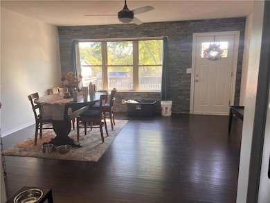 611 Summit Rd, Knob Noster, MO 65336 - photo 5