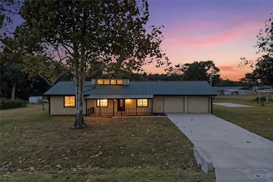 6711 Newman Cir E, Lakeland, FL 33811 - photo 2