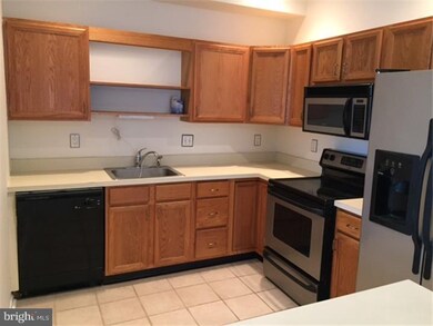 2108 Noras Ct, North Wales, PA 19454 - photo 7