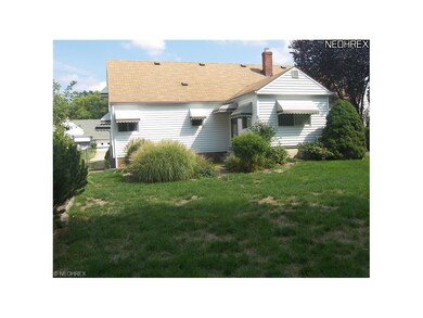 1852 Braeburn Park Dr, Euclid, OH 44117 - photo 2