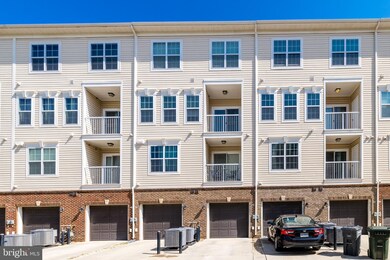 43601 Helmsdale Terrace, Chantilly, VA 20152 - photo 4