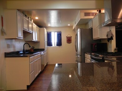 Kitchen 3