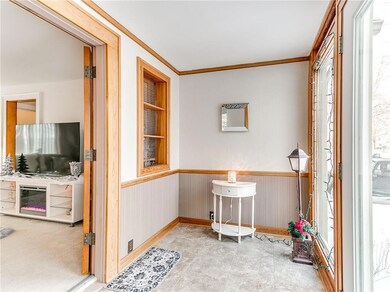 1512 42nd St, Des Moines, IA 50311 - photo 5