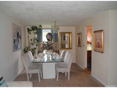 873 Sun Valley Dr, North Tonawanda, NY 14120 - photo 4