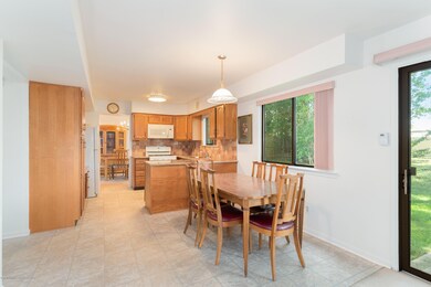 Dinette To Kitchen
