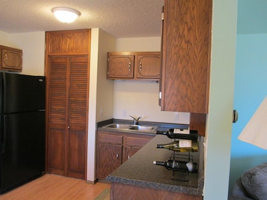 2306 W Fallcreek Ct, Grand Forks, ND 58201 - photo 5