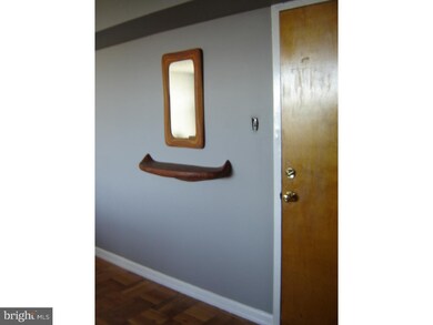 Radnor House unit 1018, Bryn Mawr, PA 19010 - photo 6
