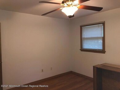 13 Laurel Ln, Englishtown, NJ 07726 - photo 4