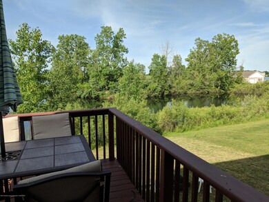 127 Lake Ridge Dr Deck 2