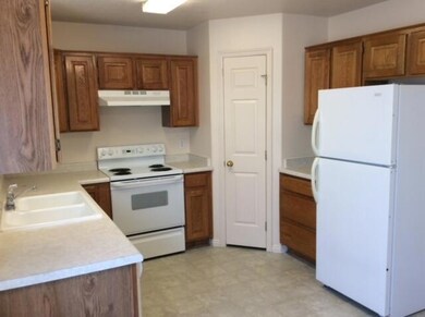 kitchen-3 bedroom