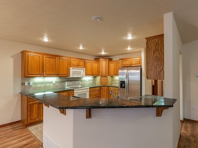 303 W Arrow Ln, Spokane, WA 99208 - photo 6