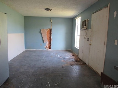 229 Wooten Ln, McRae, AR 72102 - photo 2