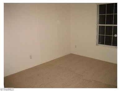 2nd Bedroom.