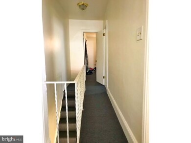 2051 Mountain St, Philadelphia, PA 19145 - photo 4
