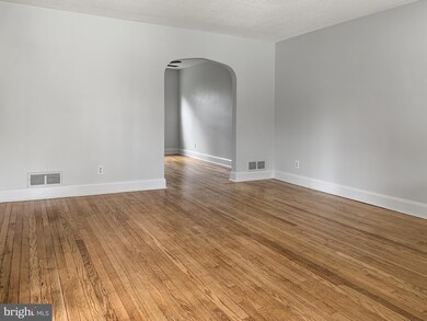 3411 Northway Dr, Parkville, MD 21234 - photo 3