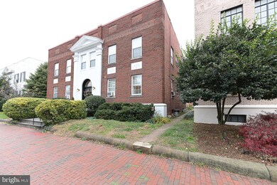 1711 35th St NW unit 7, Washington, DC 20007 - photo 3