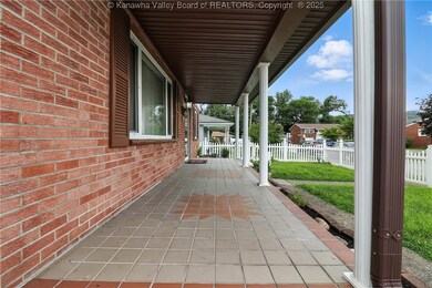 521 24th St, Dunbar, WV 25064 - photo 7