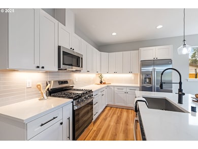 219 Main St, Husum, WA 98623 - photo 7