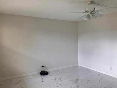 360 Windsor P, West Palm Beach, FL 33417 - photo 2